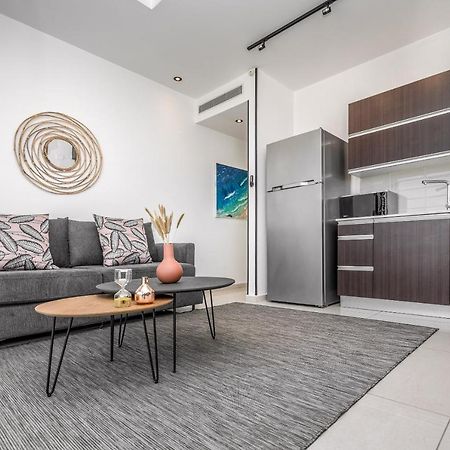 Superb 1,5 Bdr W Balcony Close To The Beach Tel Aviv Luaran gambar